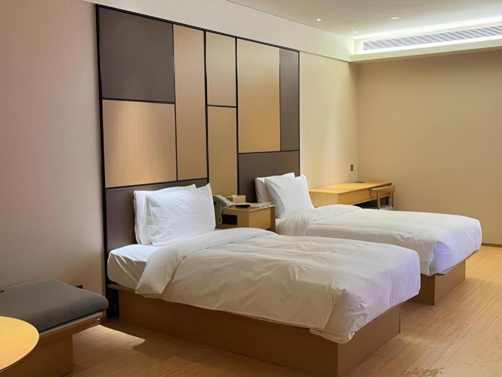 Ji Hotel Shanghai The Bund Tiantong Road Екстер'єр фото