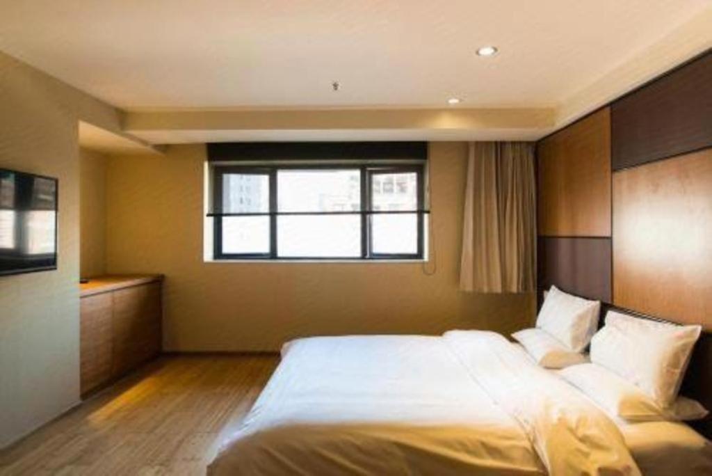 Ji Hotel Shanghai The Bund Tiantong Road Екстер'єр фото