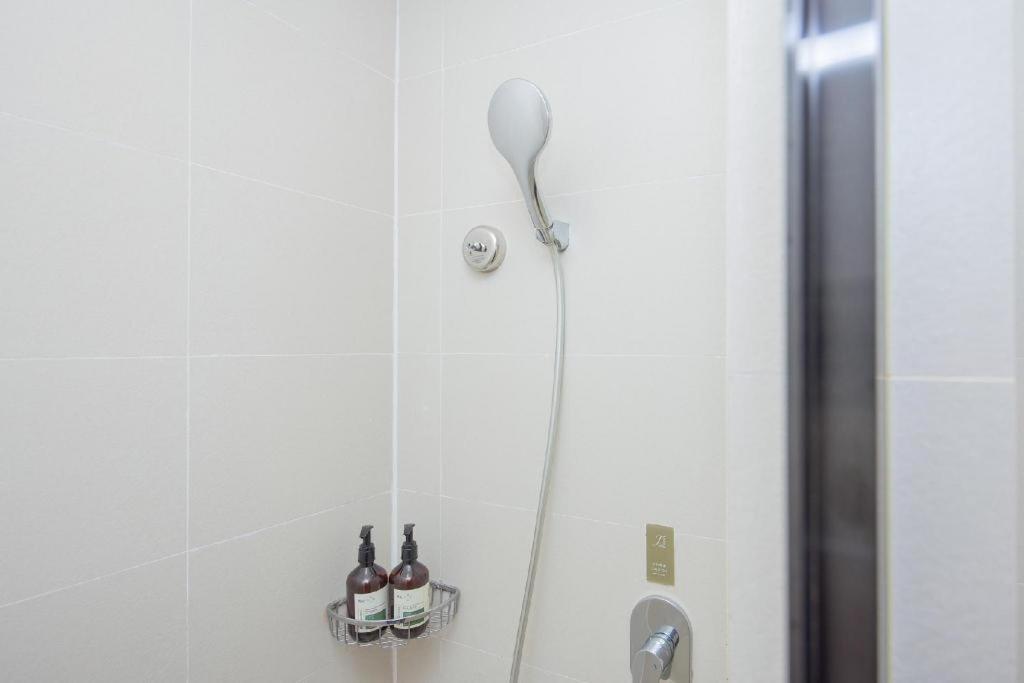 Ji Hotel Shanghai The Bund Tiantong Road Екстер'єр фото